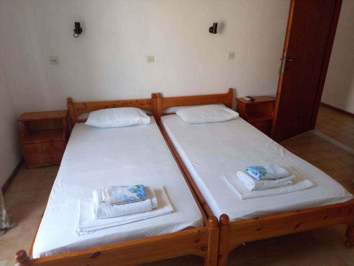 George Rooms Votsi  Buitenkant foto